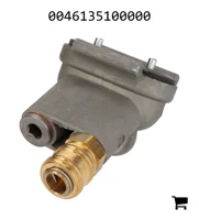 AGCO 0046135100000 Адаптер