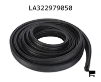AGCO LA322979050 Уплотнитель двери кабины