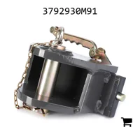 AGCO 3792930M91 Прицепное устройство, серьга