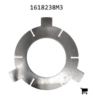 AGCO 1618238M3 Пластина
